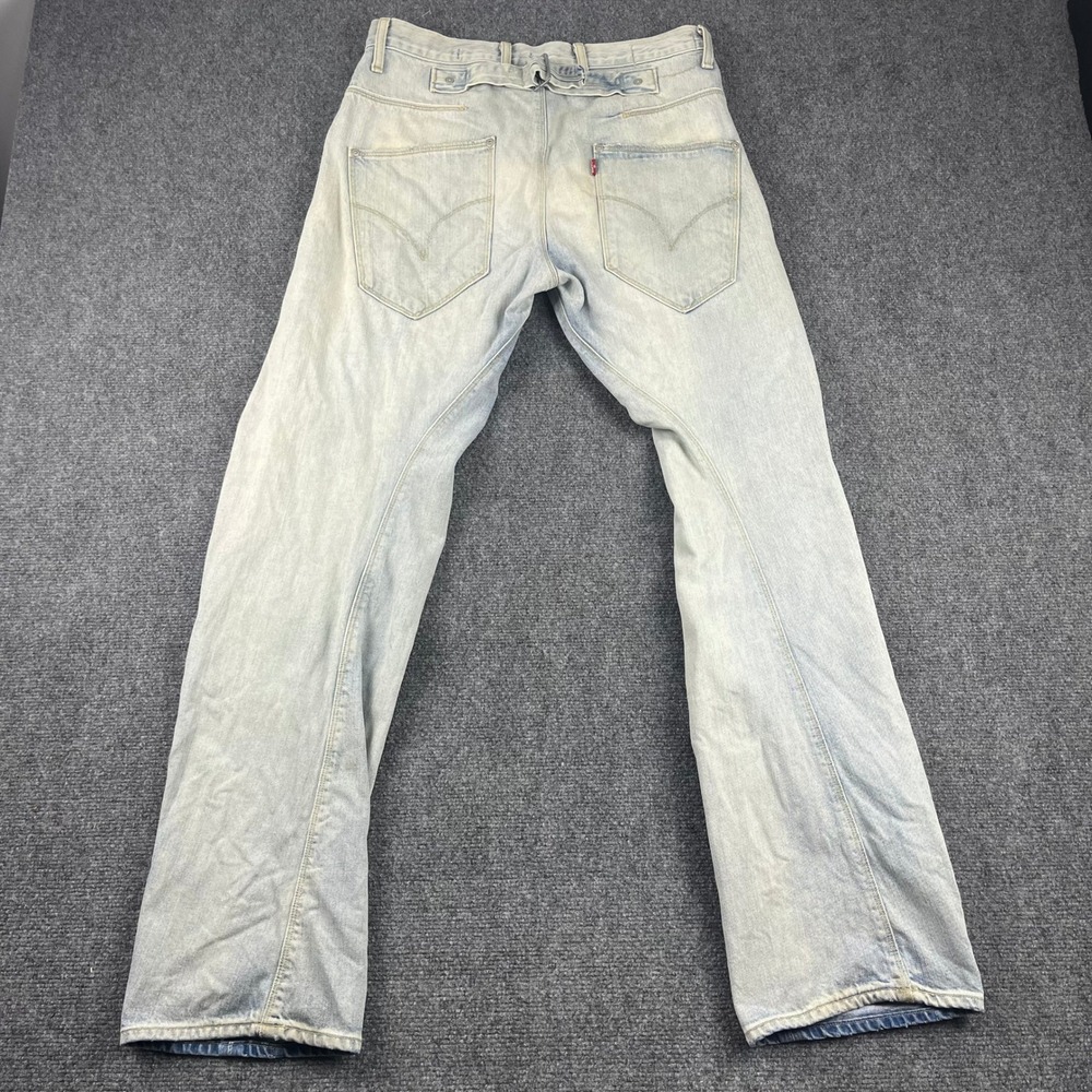 Y2K Levi Engineered Jeans Men 30 Light Wash Twisted Buckle Button Fly 32x32 - Picture 7 of 16